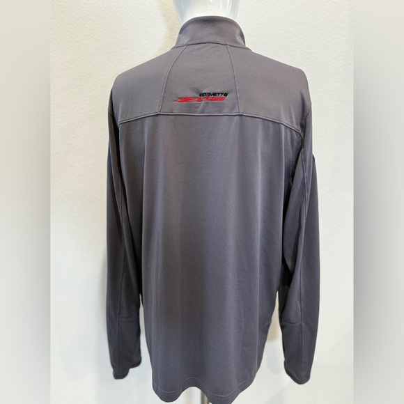 Chevrolet Corvette Under Armour Quarter-Zip Mid-Weight Pull Over - Picture 5 of 8